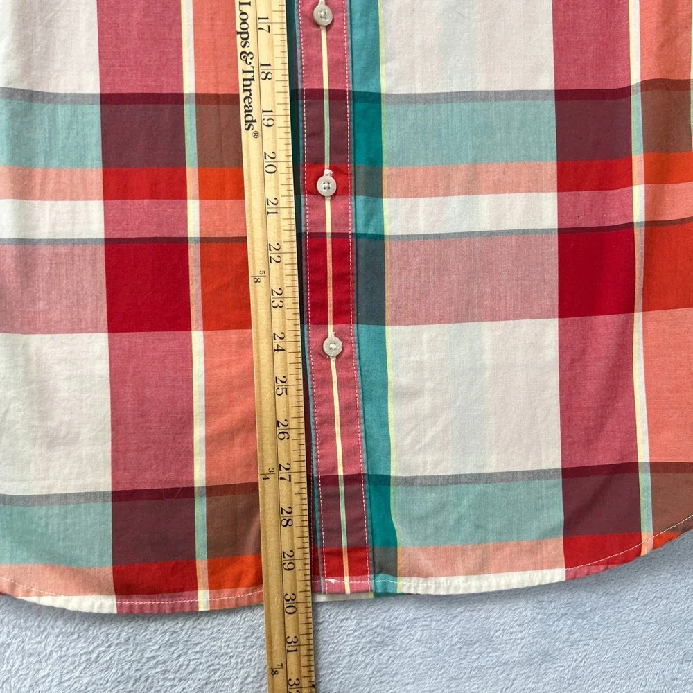 The North Face Mens Medium Red Check Plaid Short Sleeve Button‎ Up Shirt Summer